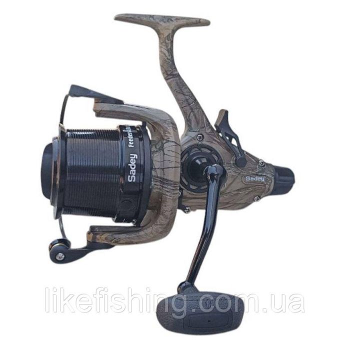 Котушка 7000 Feeder Baitrunner Camo Sadey 7+1BB