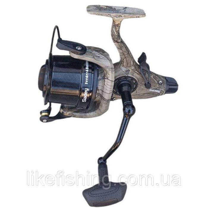 Котушка 7000 Feeder Baitrunner Camo Sadey 7+1BB